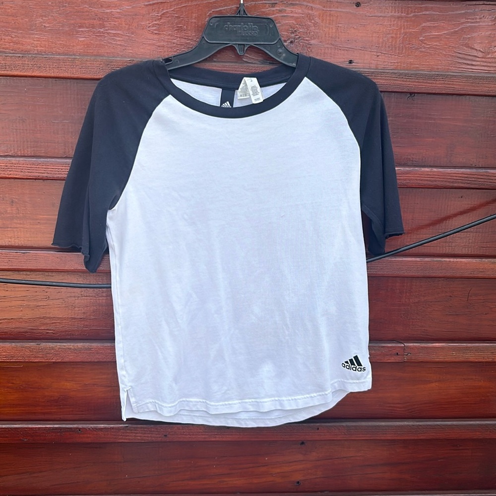Adidas quarter sleeve top